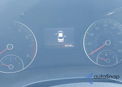 2020 Kia Optima Lx z USA, uszkodzony, nr VIN 5XXGT4L31LG438869